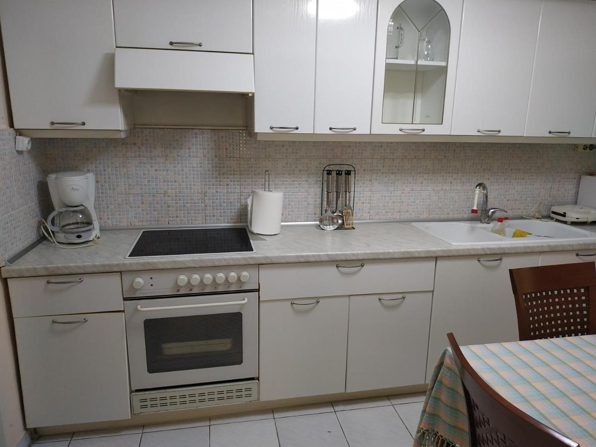 Linda's House *